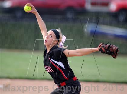 Thumbnail 1 in Nashville @ DuQuoin photogallery.