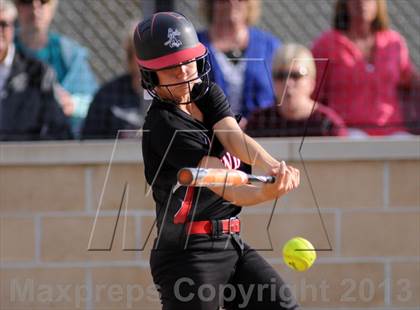 Thumbnail 3 in Nashville @ DuQuoin photogallery.