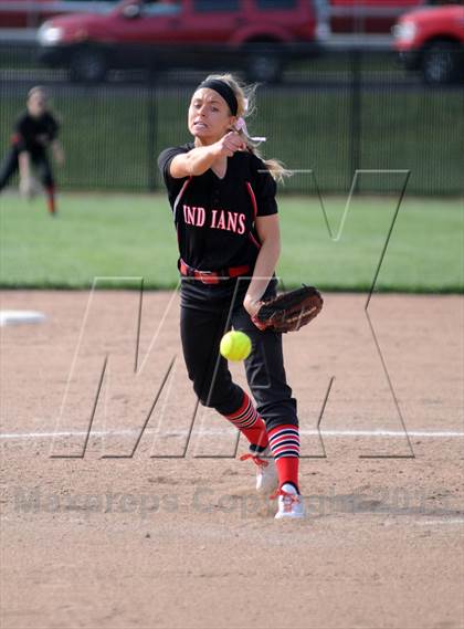 Thumbnail 3 in Nashville @ DuQuoin photogallery.
