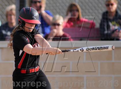 Thumbnail 2 in Nashville @ DuQuoin photogallery.