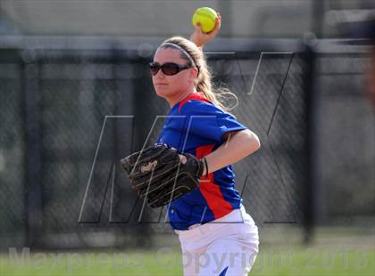 Thumbnail 1 in Nashville @ DuQuoin photogallery.