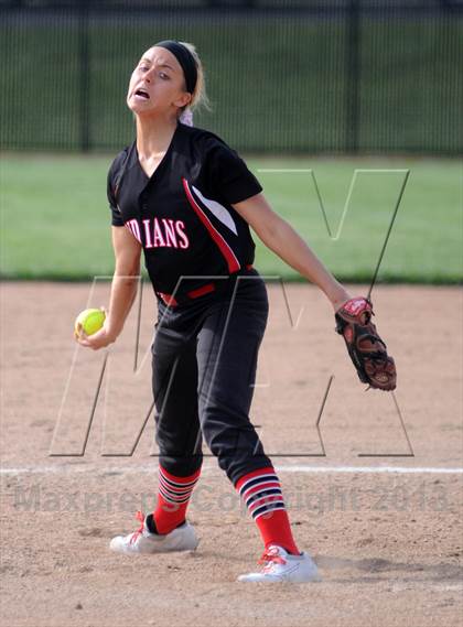Thumbnail 2 in Nashville @ DuQuoin photogallery.