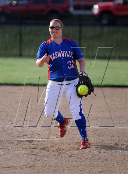 Thumbnail 1 in Nashville @ DuQuoin photogallery.