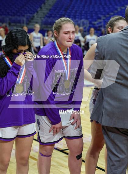 Thumbnail 1 in Fulshear vs. Cooper (UIL 5A Basketball State Semifinal Medal Ceremony) photogallery.