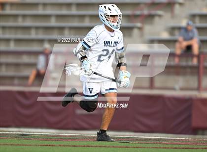 Thumbnail 2 in Arapahoe @ Valor Christian (CHSAA 5A Q-Final) photogallery.