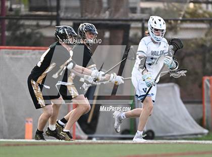 Thumbnail 1 in Arapahoe @ Valor Christian (CHSAA 5A Q-Final) photogallery.