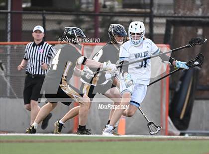 Thumbnail 1 in Arapahoe @ Valor Christian (CHSAA 5A Q-Final) photogallery.