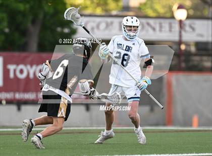 Thumbnail 2 in Arapahoe @ Valor Christian (CHSAA 5A Q-Final) photogallery.