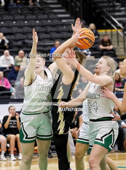 Thumbnail 1 in Payson vs. Desert Hills (UHSAA 4A Quarterfinals) photogallery.
