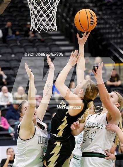 Thumbnail 2 in Payson vs. Desert Hills (UHSAA 4A Quarterfinals) photogallery.