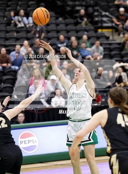 Thumbnail 1 in Payson vs. Desert Hills (UHSAA 4A Quarterfinals) photogallery.