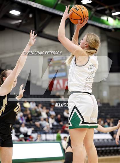 Thumbnail 3 in Payson vs. Desert Hills (UHSAA 4A Quarterfinals) photogallery.
