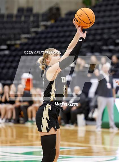 Thumbnail 1 in Payson vs. Desert Hills (UHSAA 4A Quarterfinals) photogallery.