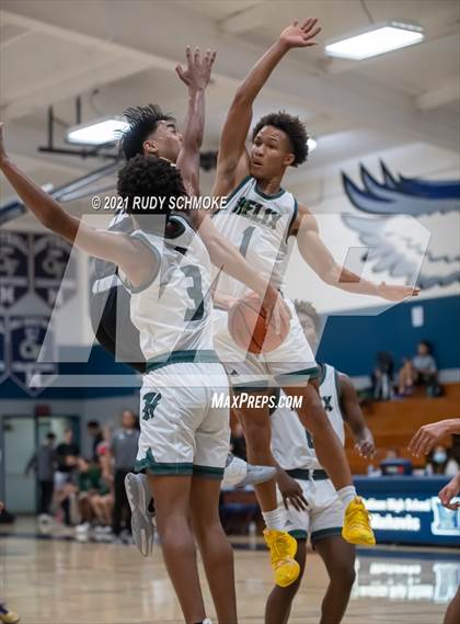 Thumbnail 1 in Helix vs. Westview photogallery.
