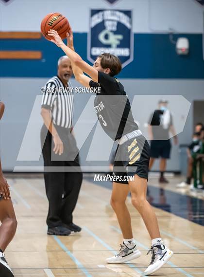 Thumbnail 3 in Helix vs. Westview photogallery.