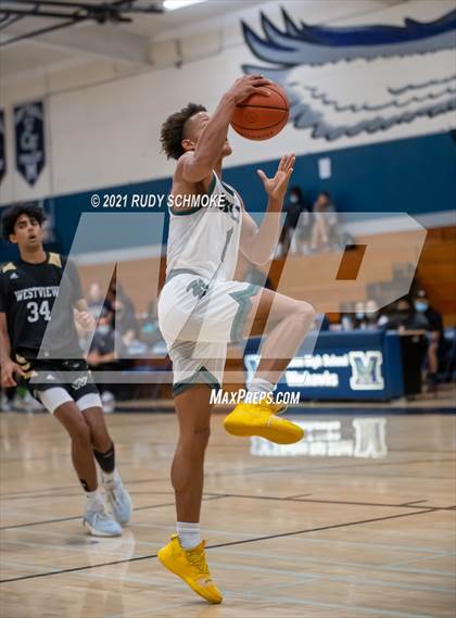 Thumbnail 2 in Helix vs. Westview photogallery.