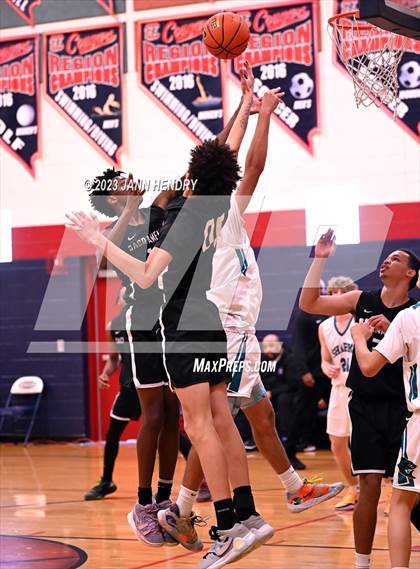 Thumbnail 1 in Santiago vs. Sacramento (Tarkanian Classic) photogallery.