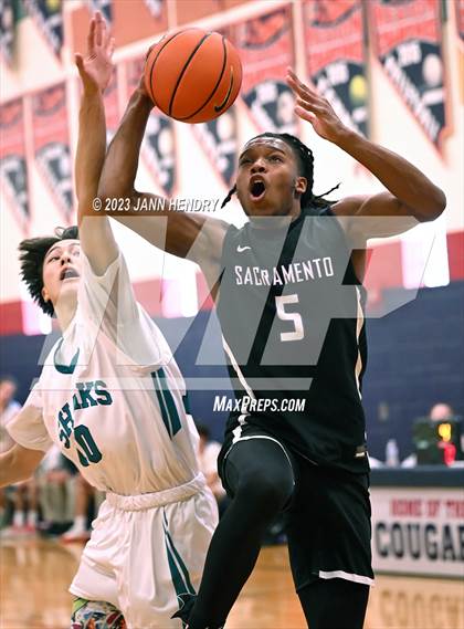 Thumbnail 2 in Santiago vs. Sacramento (Tarkanian Classic) photogallery.