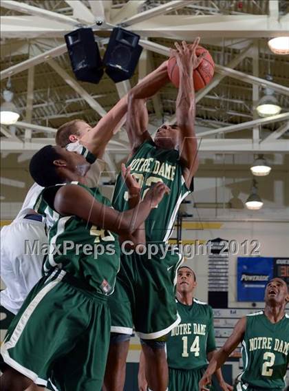Thumbnail 2 in Notre Dame @ Knoxville Catholic photogallery.