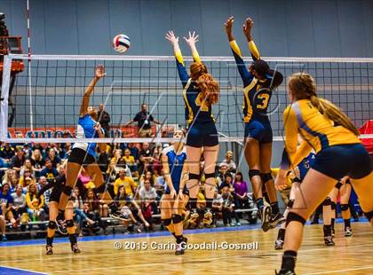 Thumbnail 1 in South Iredell vs. Asheboro (NCHSAA 3A Final) photogallery.