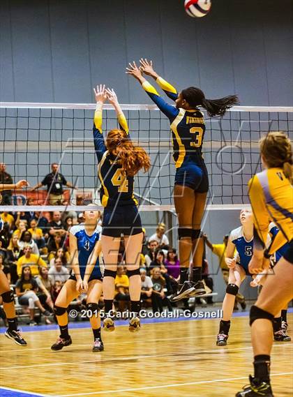 Thumbnail 2 in South Iredell vs. Asheboro (NCHSAA 3A Final) photogallery.