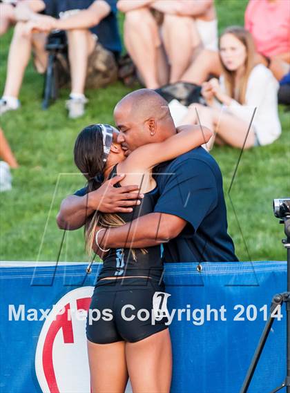 Thumbnail 1 in CIF State Track and Field Championships (Finals Girls Track Events) photogallery.