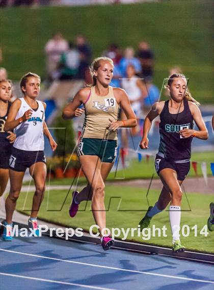 Thumbnail 1 in CIF State Track and Field Championships (Finals Girls Track Events) photogallery.