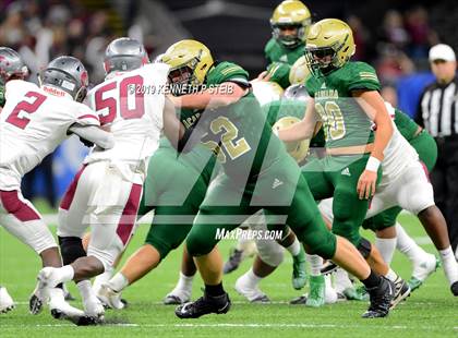 Thumbnail 1 in Acadiana vs. Destrehan (LHSAA Class 5A Final) photogallery.