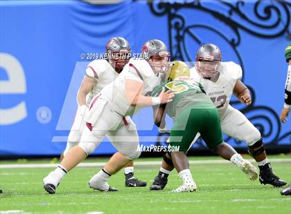 Thumbnail 3 in Acadiana vs. Destrehan (LHSAA Class 5A Final) photogallery.