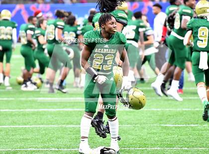 Thumbnail 3 in Acadiana vs. Destrehan (LHSAA Class 5A Final) photogallery.