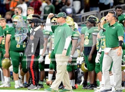 Thumbnail 2 in Acadiana vs. Destrehan (LHSAA Class 5A Final) photogallery.