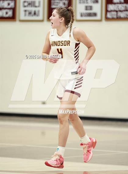 Thumbnail 2 in Windsor vs. Falcon (CHSSA 5A Round 2) photogallery.