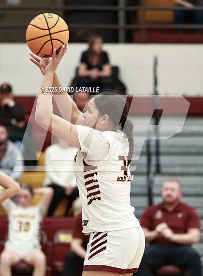 Thumbnail 2 in Windsor vs. Falcon (CHSSA 5A Round 2) photogallery.