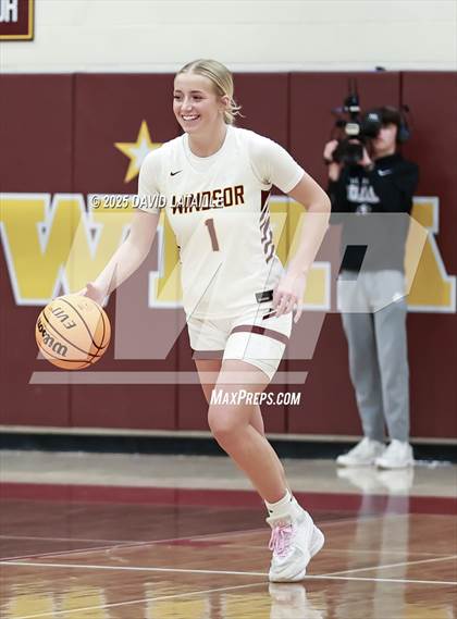 Thumbnail 1 in Windsor vs. Falcon (CHSSA 5A Round 2) photogallery.