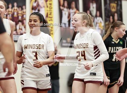 Thumbnail 1 in Windsor vs. Falcon (CHSSA 5A Round 2) photogallery.