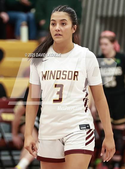 Thumbnail 1 in Windsor vs. Falcon (CHSSA 5A Round 2) photogallery.