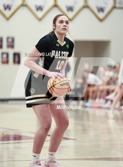 Thumbnail 2 in Windsor vs. Falcon (CHSSA 5A Round 2) photogallery.