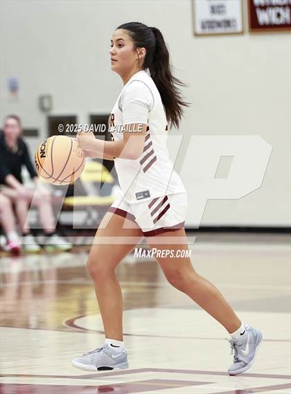 Thumbnail 1 in Windsor vs. Falcon (CHSSA 5A Round 2) photogallery.
