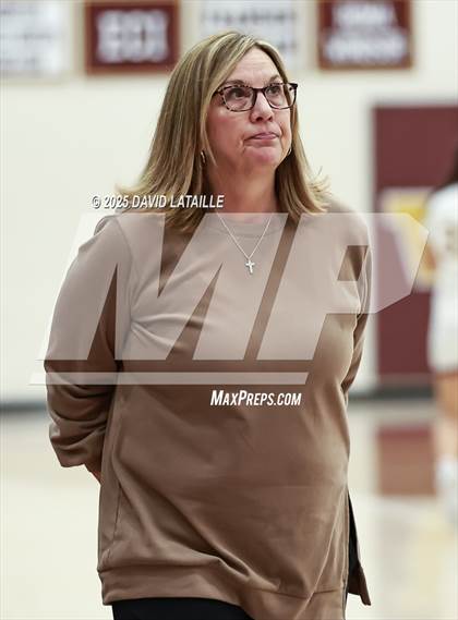 Thumbnail 1 in Windsor vs. Falcon (CHSSA 5A Round 2) photogallery.