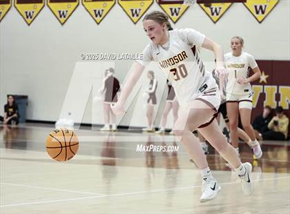 Thumbnail 1 in Windsor vs. Falcon (CHSSA 5A Round 2) photogallery.