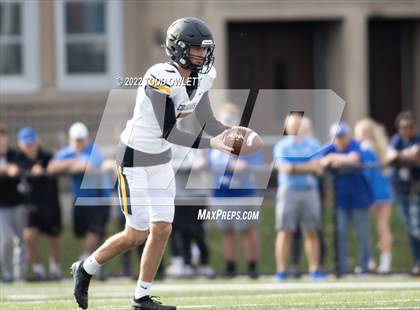 Thumbnail 2 in Honeoye Falls-Lima @ Monroe (NYSPHSAA Section V Class B Semifinal) photogallery.