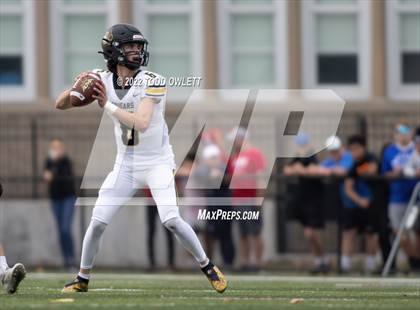 Thumbnail 1 in Honeoye Falls-Lima @ Monroe (NYSPHSAA Section V Class B Semifinal) photogallery.