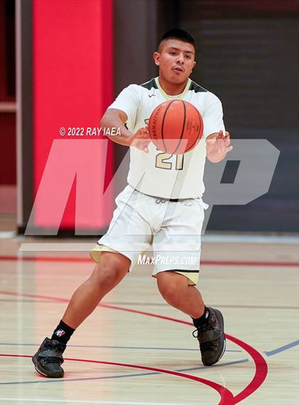 Thumbnail 3 in Johnson vs. Chavez (Cordova Christmas Tournament) photogallery.
