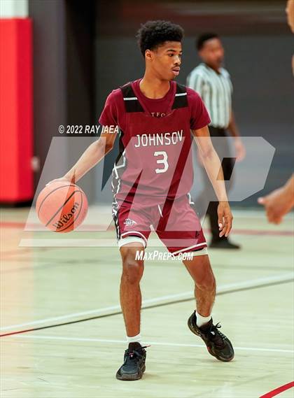 Thumbnail 2 in Johnson vs. Chavez (Cordova Christmas Tournament) photogallery.