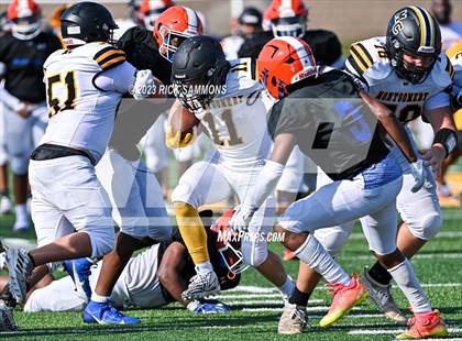 Thumbnail 3 in Montgomery Central vs Glenn (Scrimmage) photogallery.