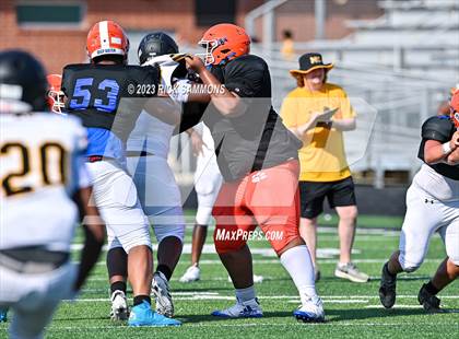 Thumbnail 1 in Montgomery Central vs Glenn (Scrimmage) photogallery.
