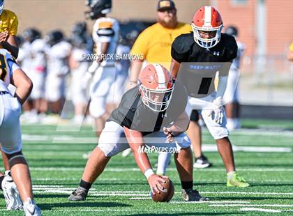 Thumbnail 1 in Montgomery Central vs Glenn (Scrimmage) photogallery.