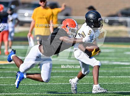 Thumbnail 1 in Montgomery Central vs Glenn (Scrimmage) photogallery.
