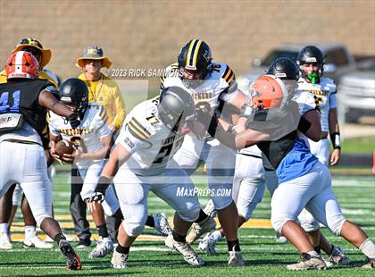 Thumbnail 2 in Montgomery Central vs Glenn (Scrimmage) photogallery.