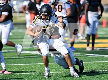 Thumbnail 3 in Montgomery Central vs Glenn (Scrimmage) photogallery.